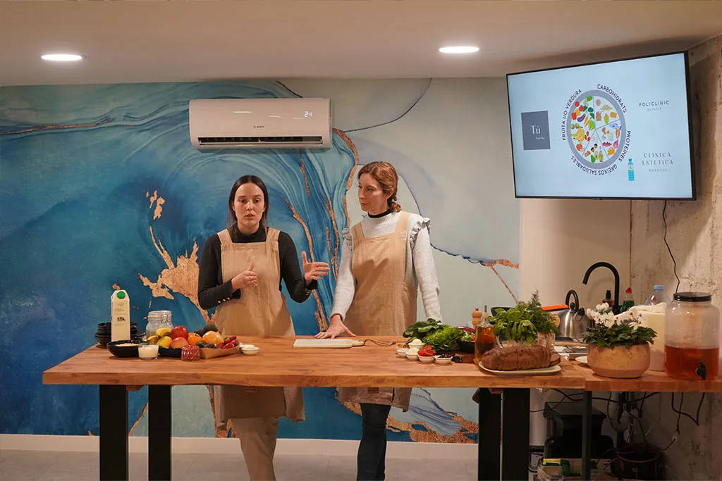 Taller de nutrición en Espai Tú/You